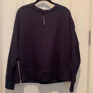 NWT Banana Republic Sweatshirt.  Navy Blue with silver zippers.  Medium